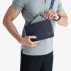 Túi cầm tay đeo chéo nam Gence da bò Togo TC01 Xanh